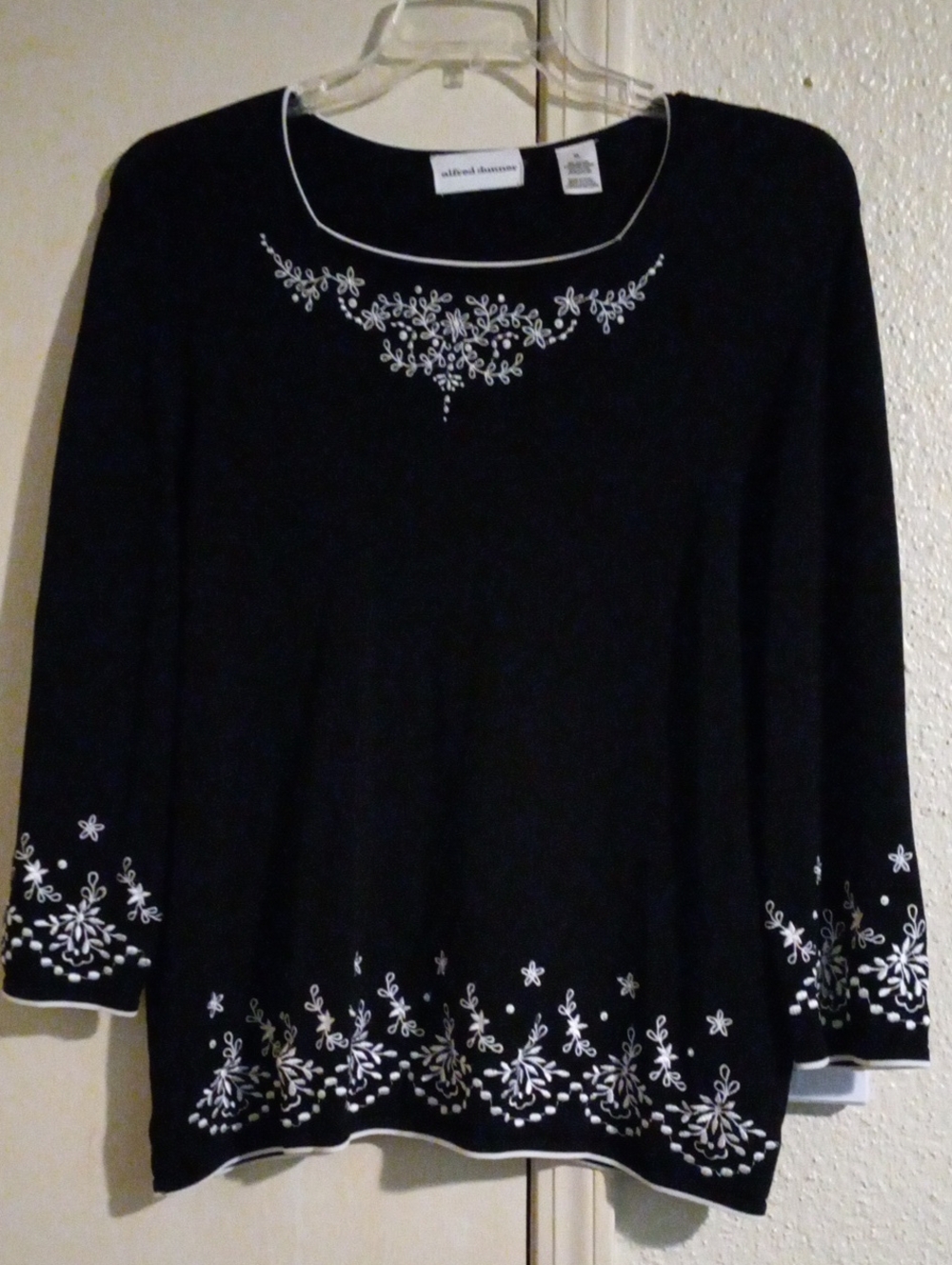 Alfred Dunner  Light weight black sweater  XL